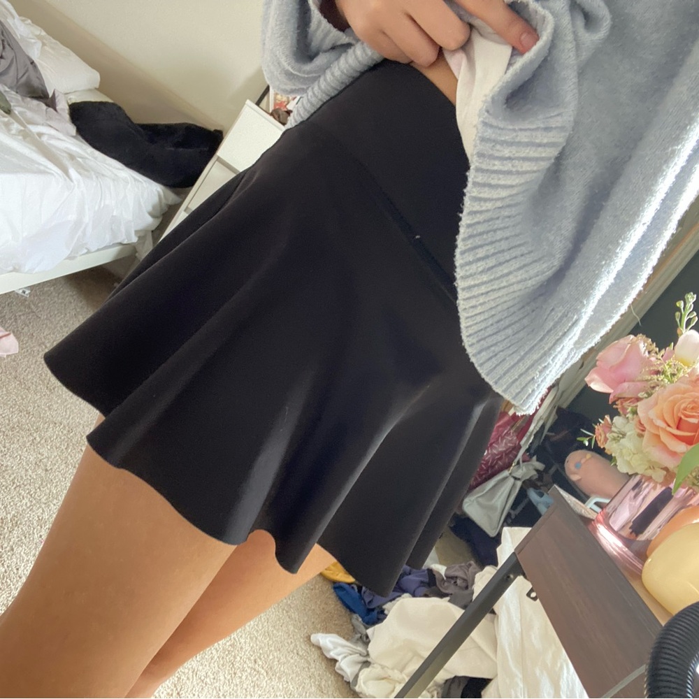 Old Navy Classic Black Skater Skirt
